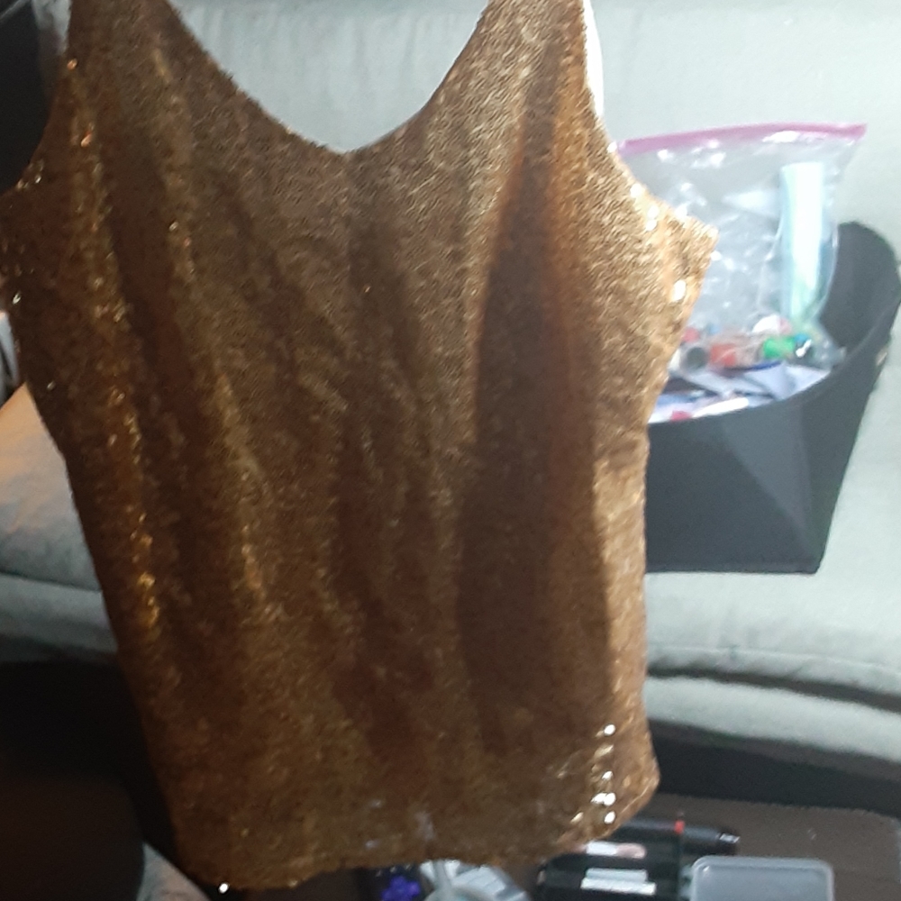 Tank top - Picture 2 of 3